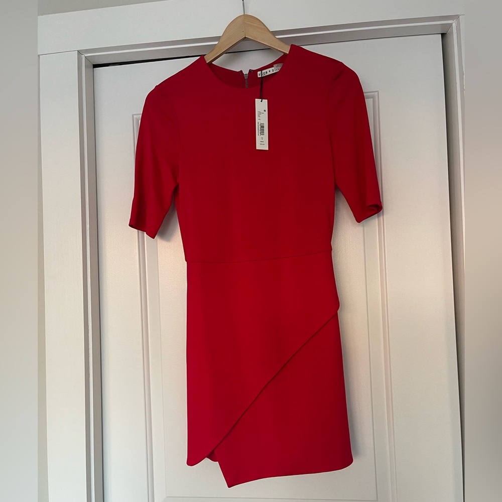 NWT Alice and Olivia red dress size 4